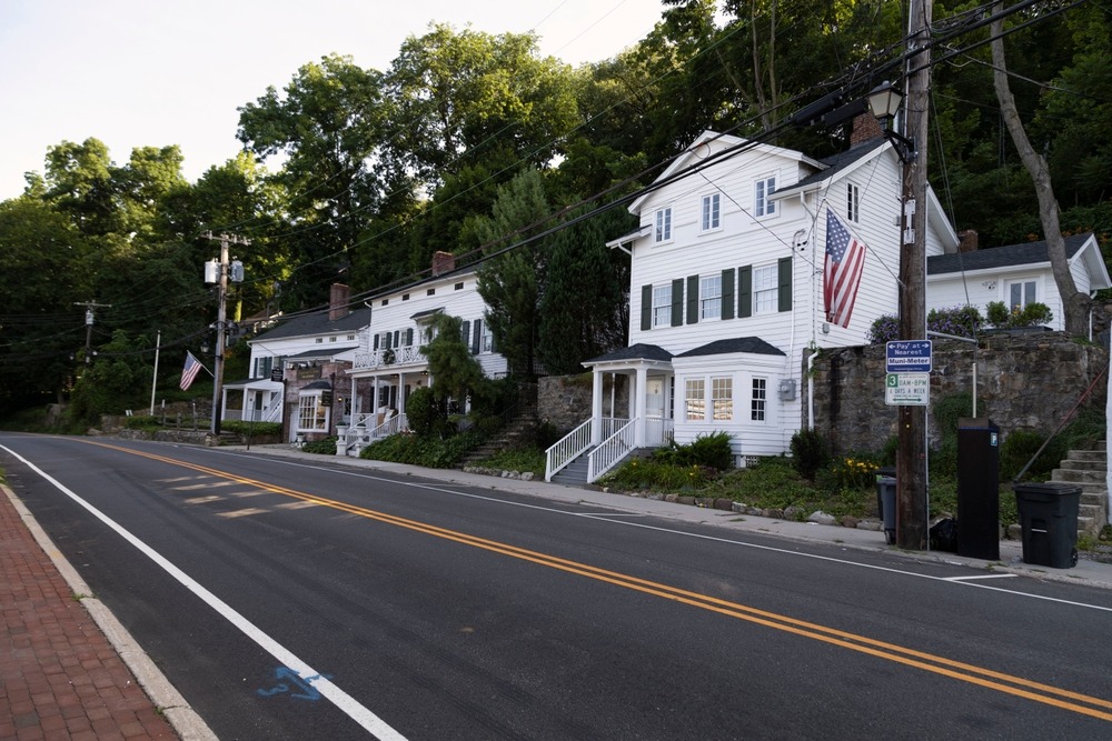 Long Island Medical Linen and Uniform Services